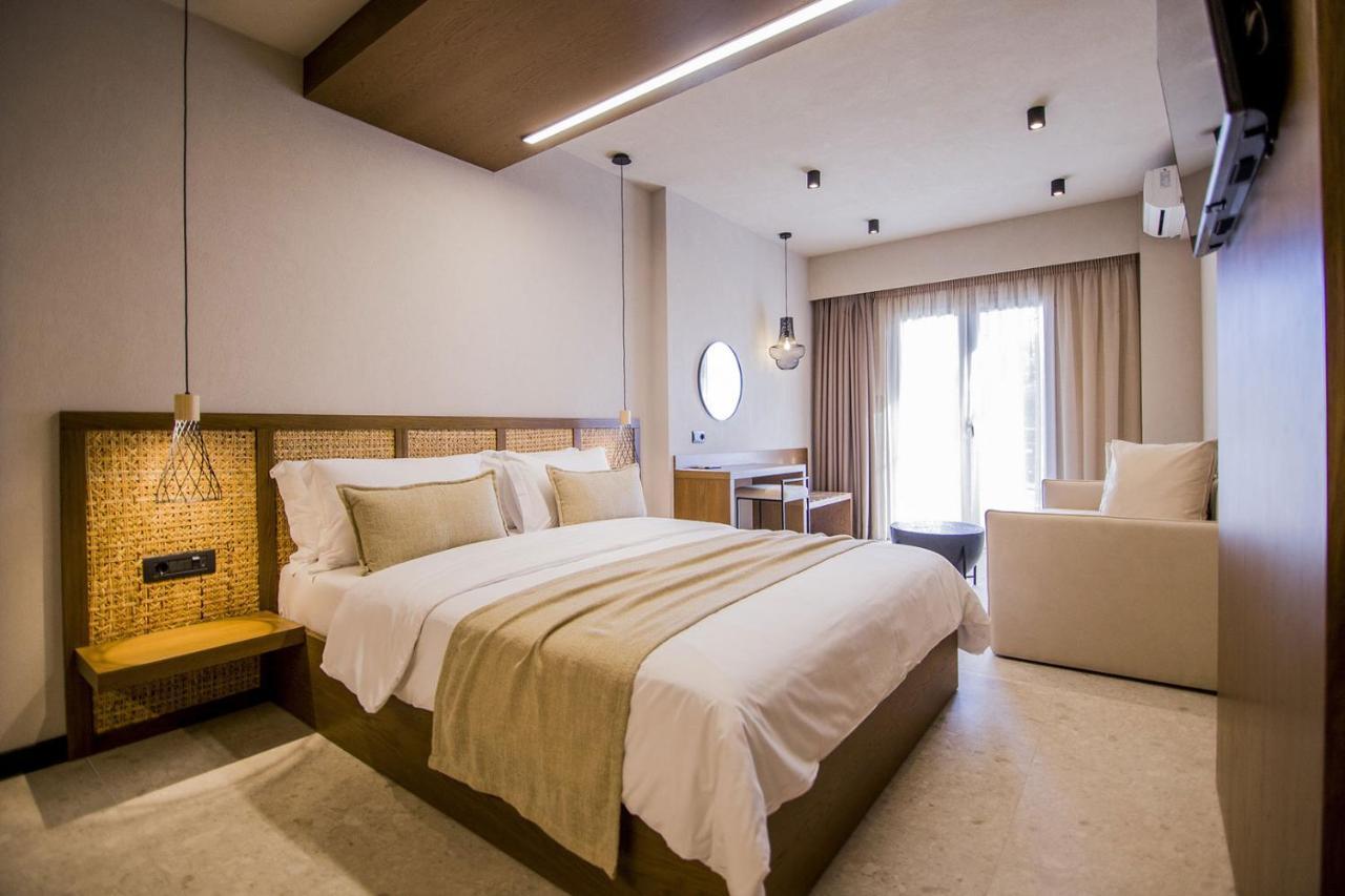 Kasta Beach Hotel Ofrínion Dış mekan fotoğraf