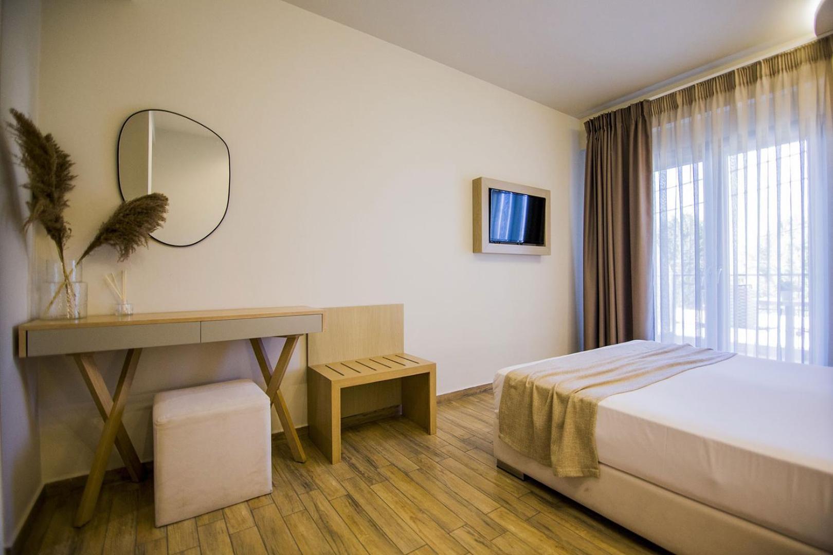 Kasta Beach Hotel Ofrínion Dış mekan fotoğraf