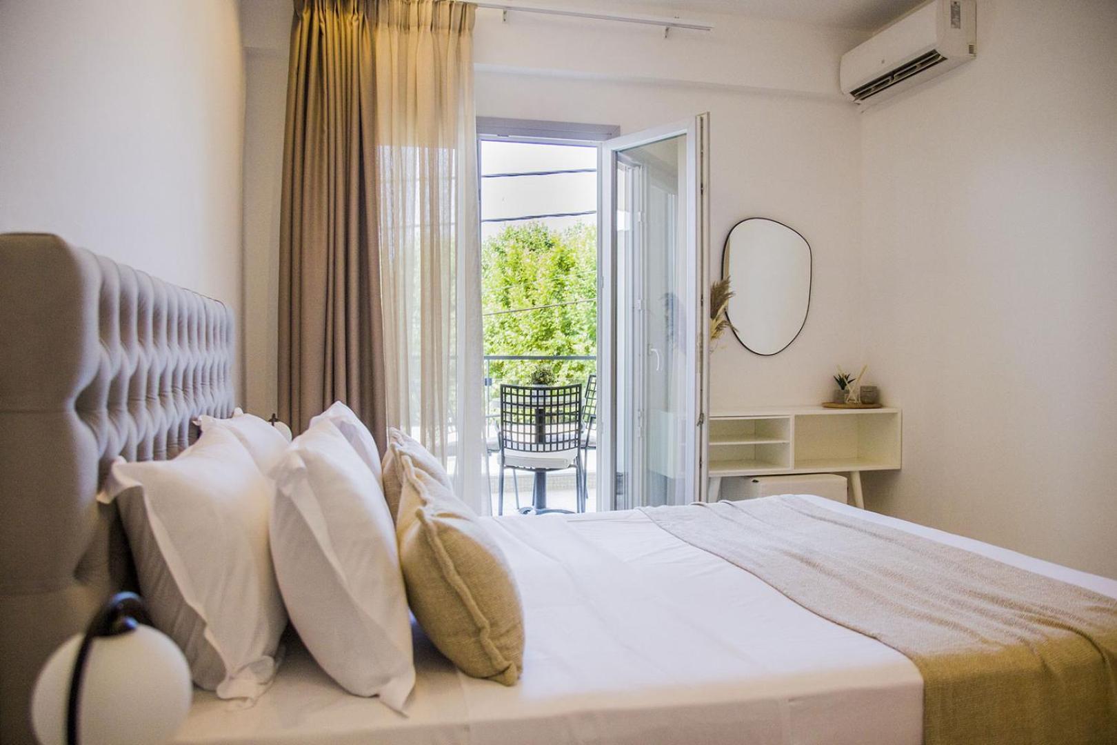 Kasta Beach Hotel Ofrínion Dış mekan fotoğraf